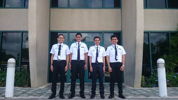 Sekolah Pilot di Indonesia